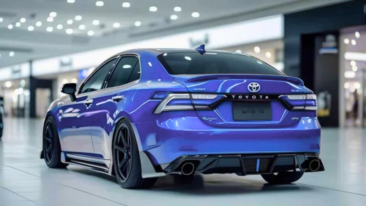 Toyota Crown 2026 Sorprende a Todos: Sedán Premium con Lujo Inesperado